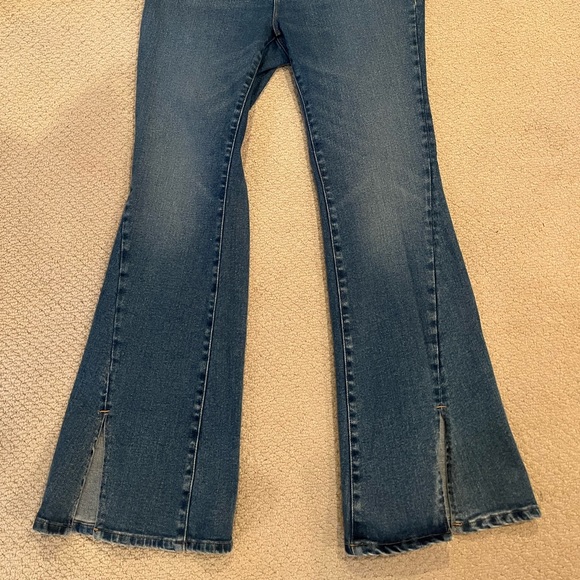Stretchy Fit and flare Good Americans,  worn once, high waist - Picture 4 of 6
